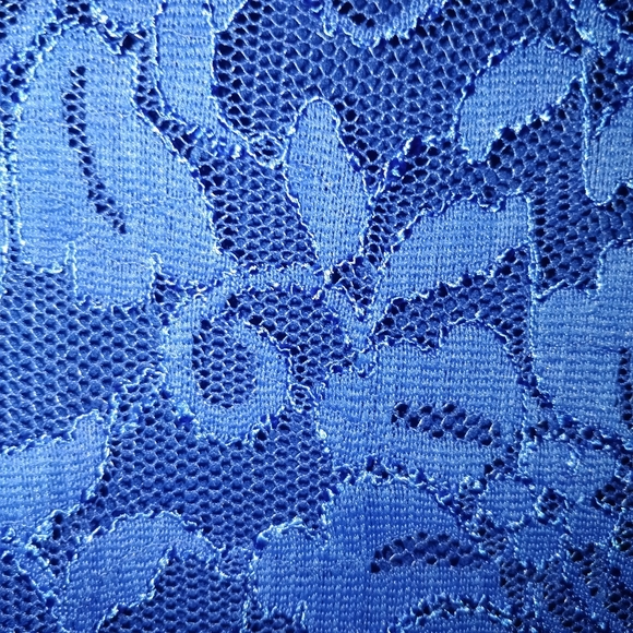 Top - Picture 4 of 4